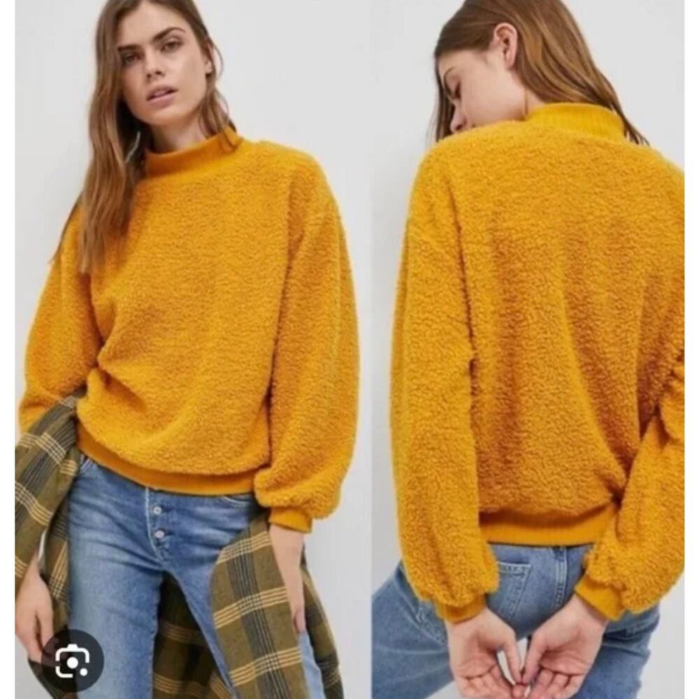 Porridge Sherpa Boucle Mockneck Sweatshirt Mustard Gold Yellow Size M